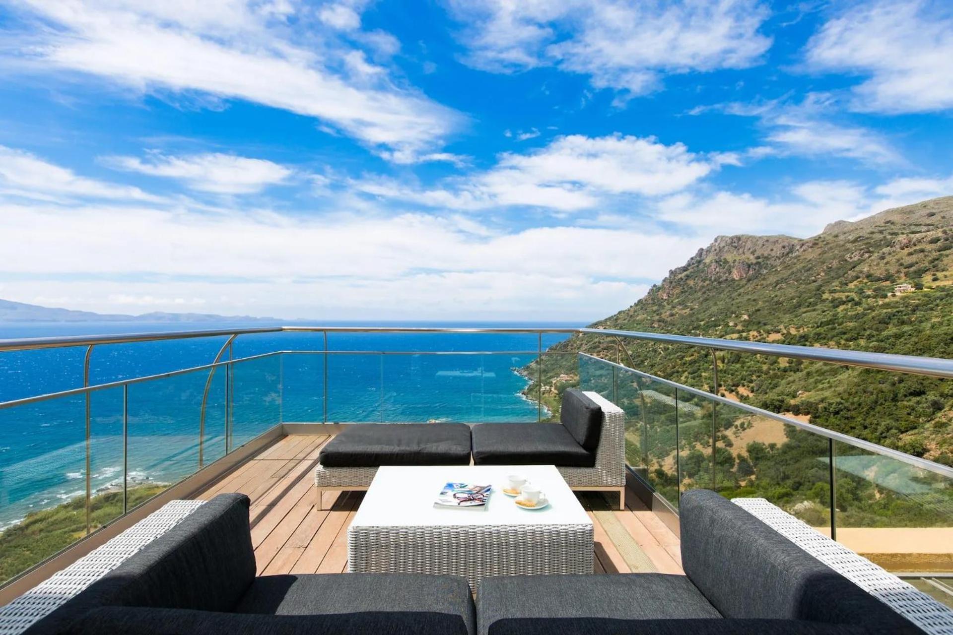 Beachfront Ravdoucha Epavlis Eleni Villa - Pool, Hot Tub, Gym, Sauna, Private Parking, Wifi Hanya Dış mekan fotoğraf