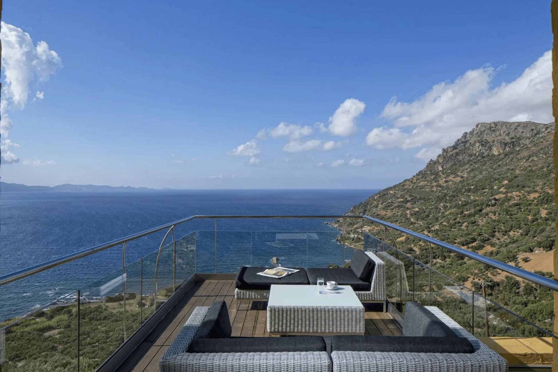 Beachfront Ravdoucha Epavlis Eleni Villa - Pool, Hot Tub, Gym, Sauna, Private Parking, Wifi Hanya Dış mekan fotoğraf